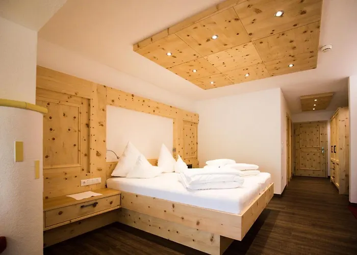 Hotel Schnoeller Tannheim